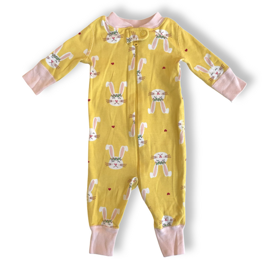 Hanna Andersson Organic Yellow Bunny Sleep & Play - 0-6 mo.