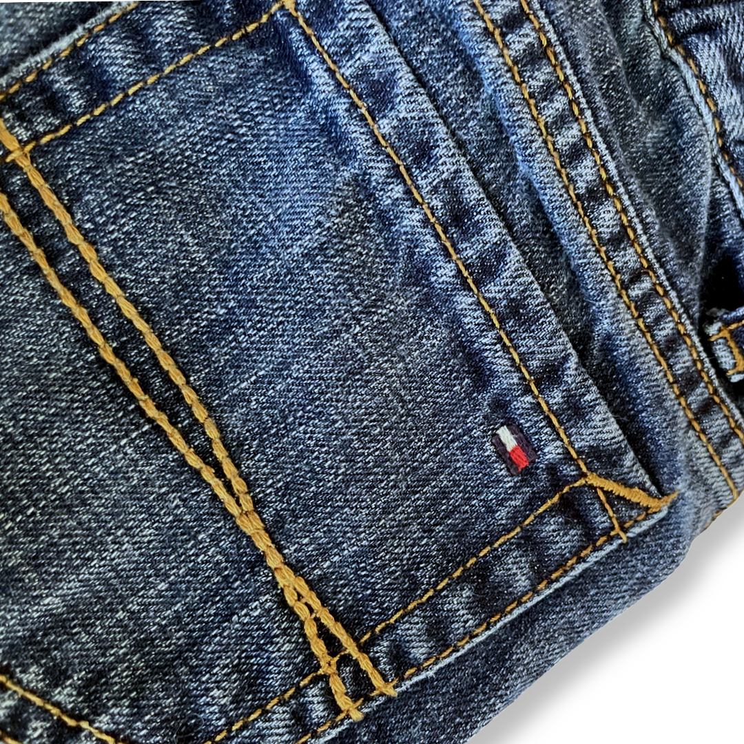 Tommy Hilfiger Straight Leg Jeans - 5 youth